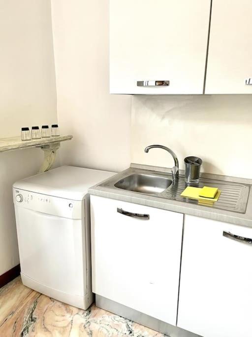 Apartment Under The Basilica Of Sant'Andrea 만토바 외부 사진